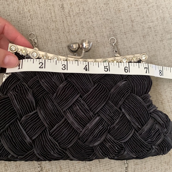Black evening bag/ clutch  with chain strap - Picture 8 of 9